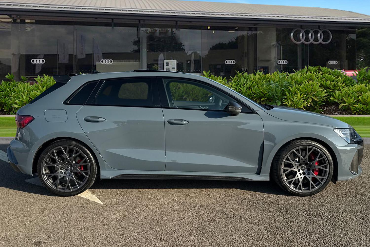 Used Audi RS3 2025 for sale - 77758447: Photo 3
