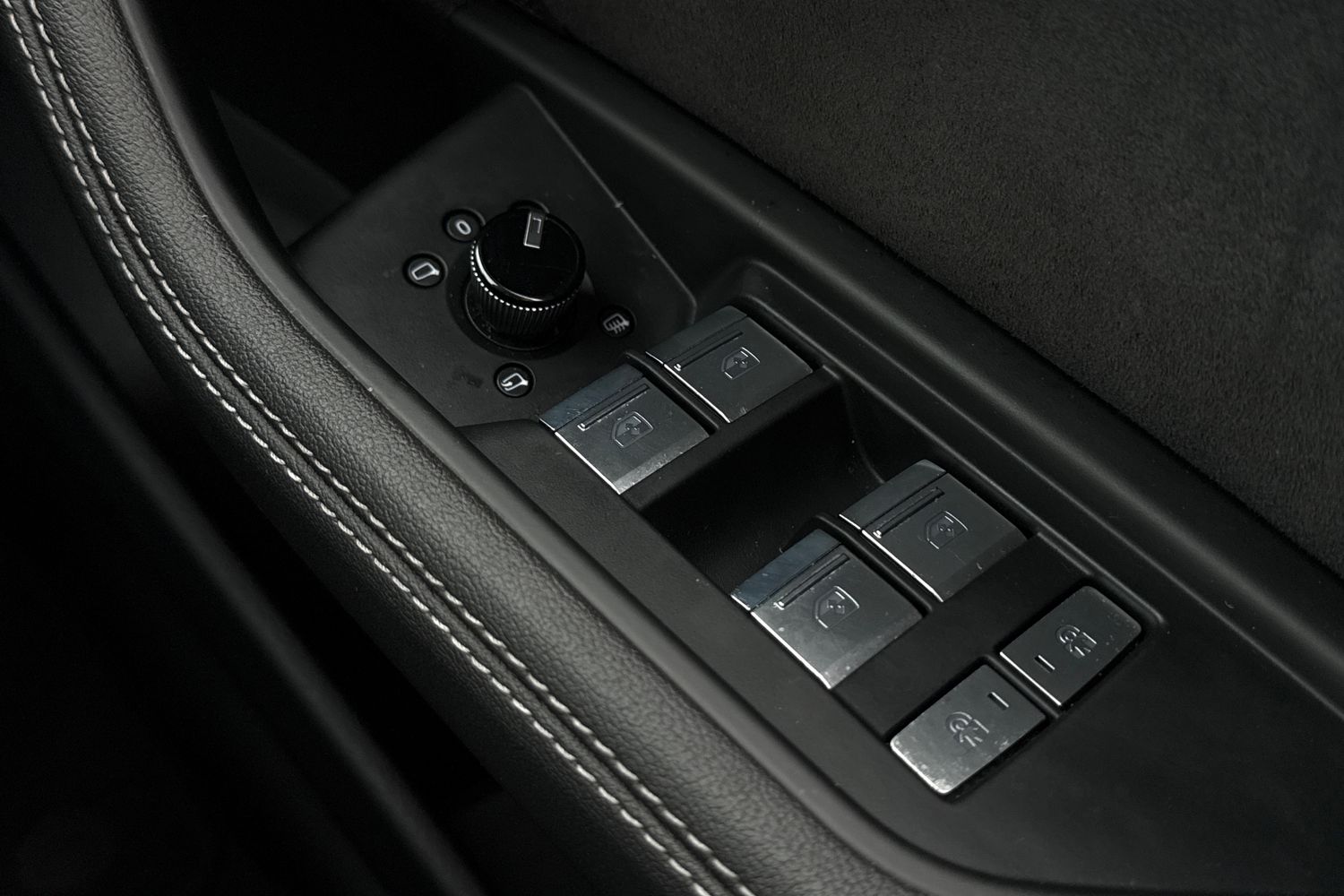 Used Audi Q8 2023 for sale - 78024722: Photo 39