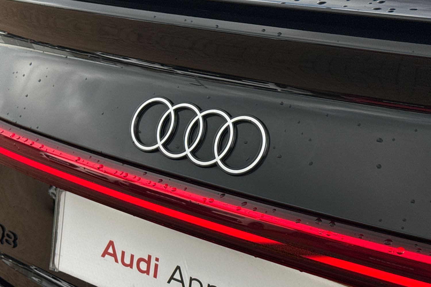 Used Audi Q8 2023 for sale - 78024722: Photo 46