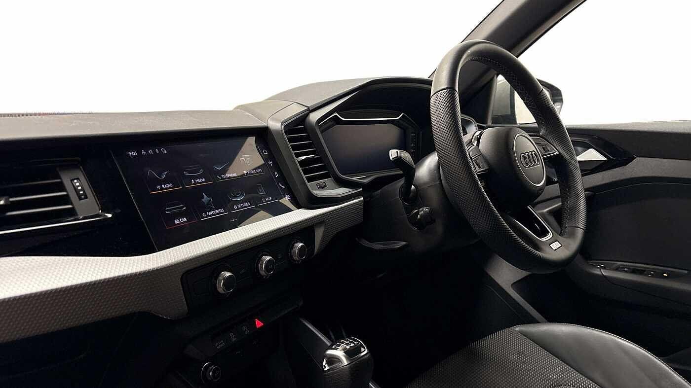 Used Audi A1 2024 for sale - 76758386: Photo 2