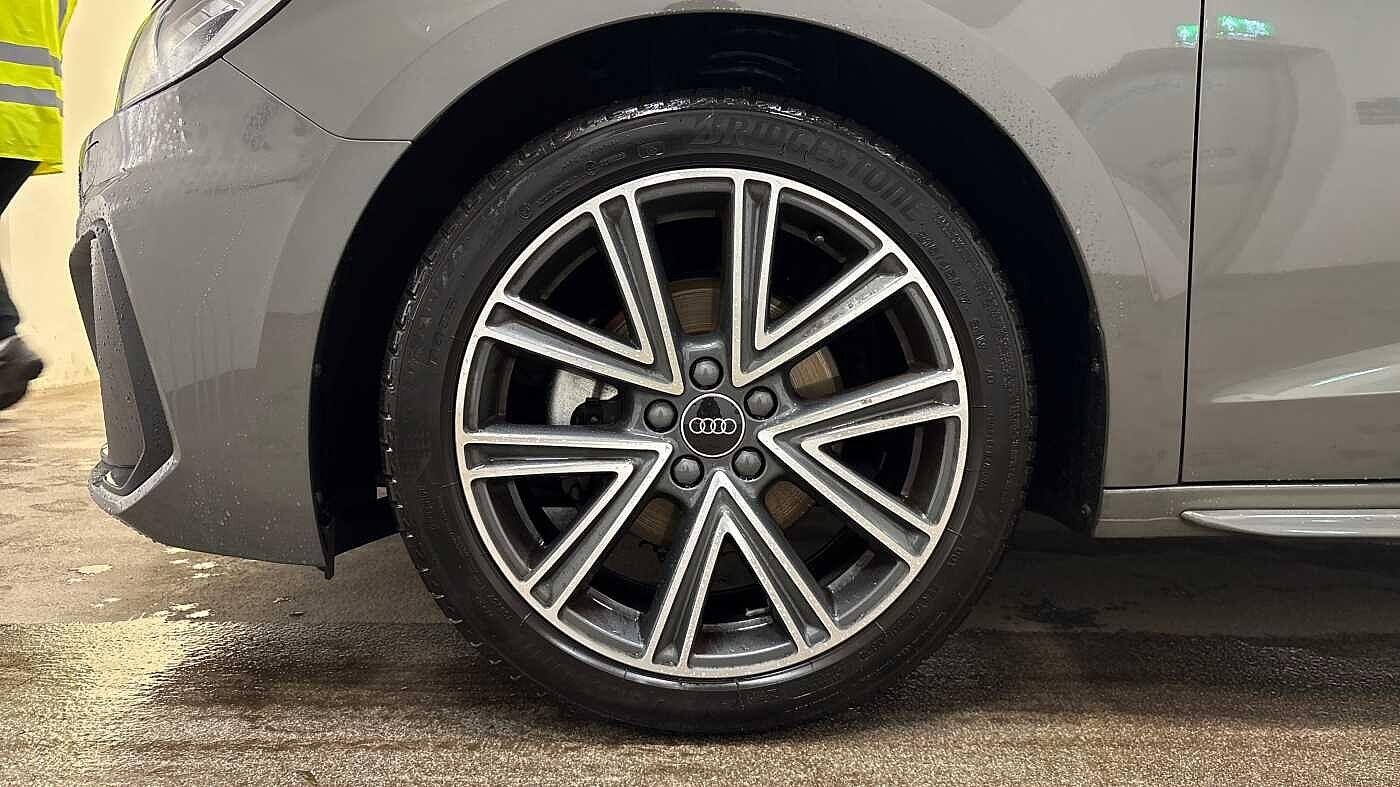 Used Audi A1 2024 for sale - 76758386: Photo 5