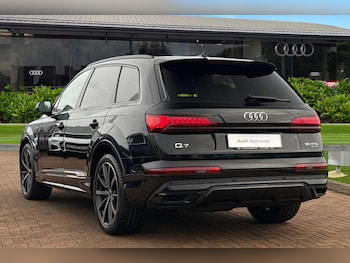 Used Audi Q7 2022 for sale - 76732476: Photo