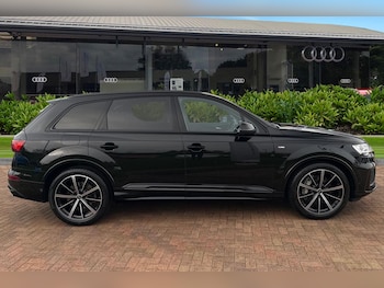 Used Audi Q7 2022 for sale - 76732476: Photo