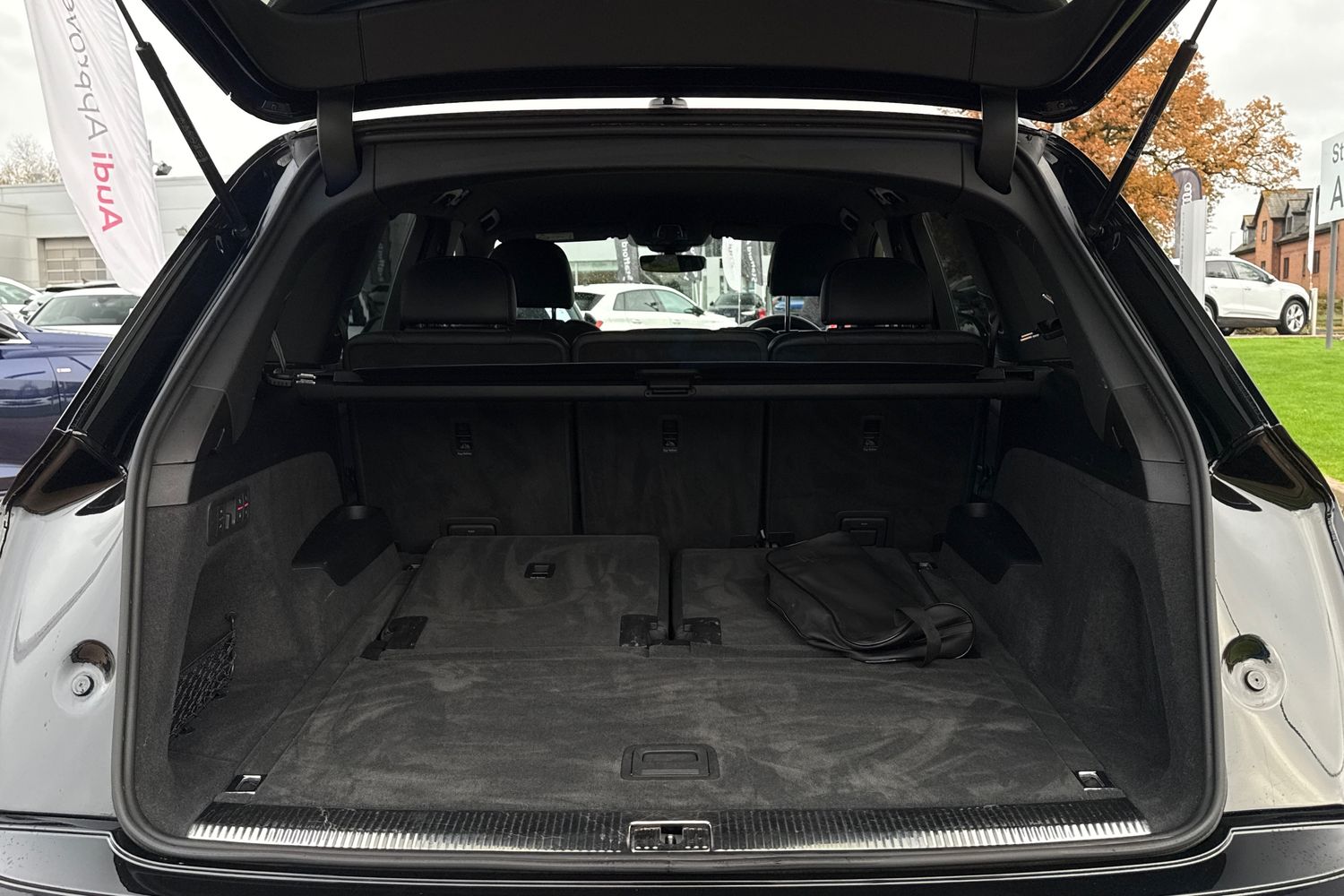 Used Audi Q7 2022 for sale - 76732476: Photo 7