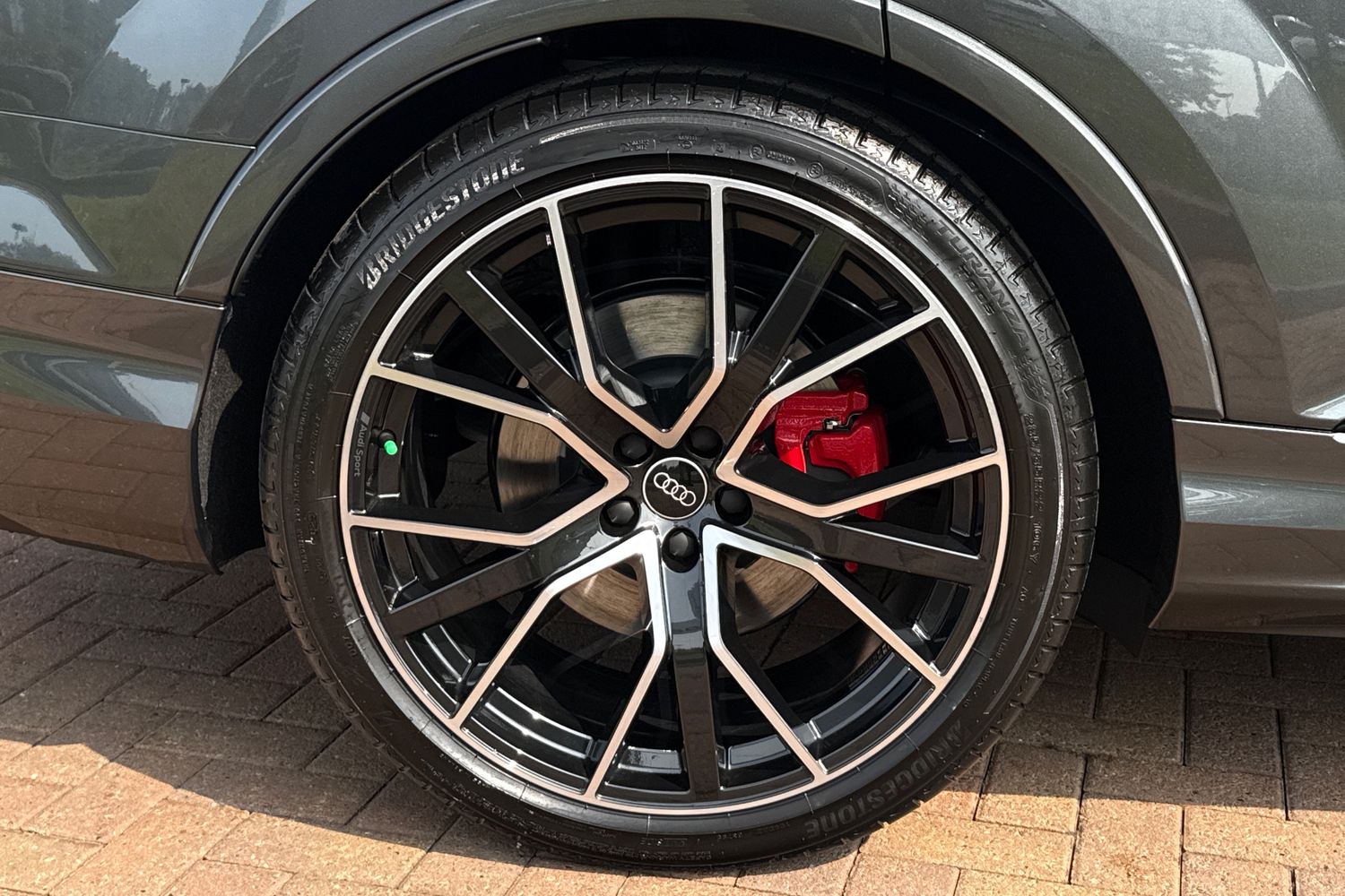 Used Audi SQ7 2025 for sale - 76535301: Photo 12