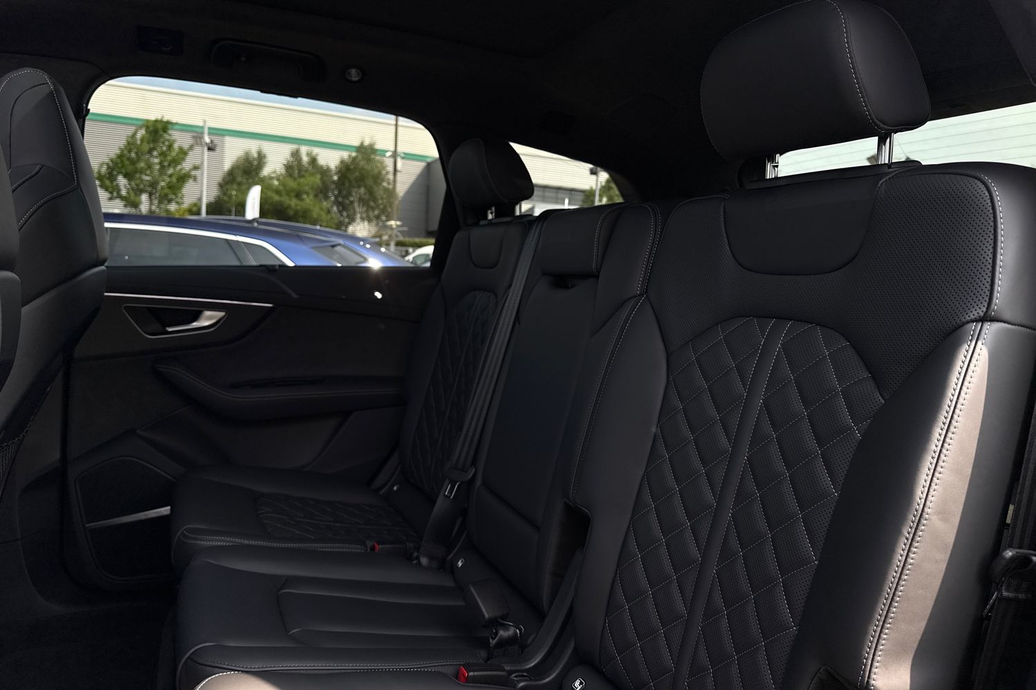 Used Audi SQ7 2025 for sale - 76535301: Photo 18