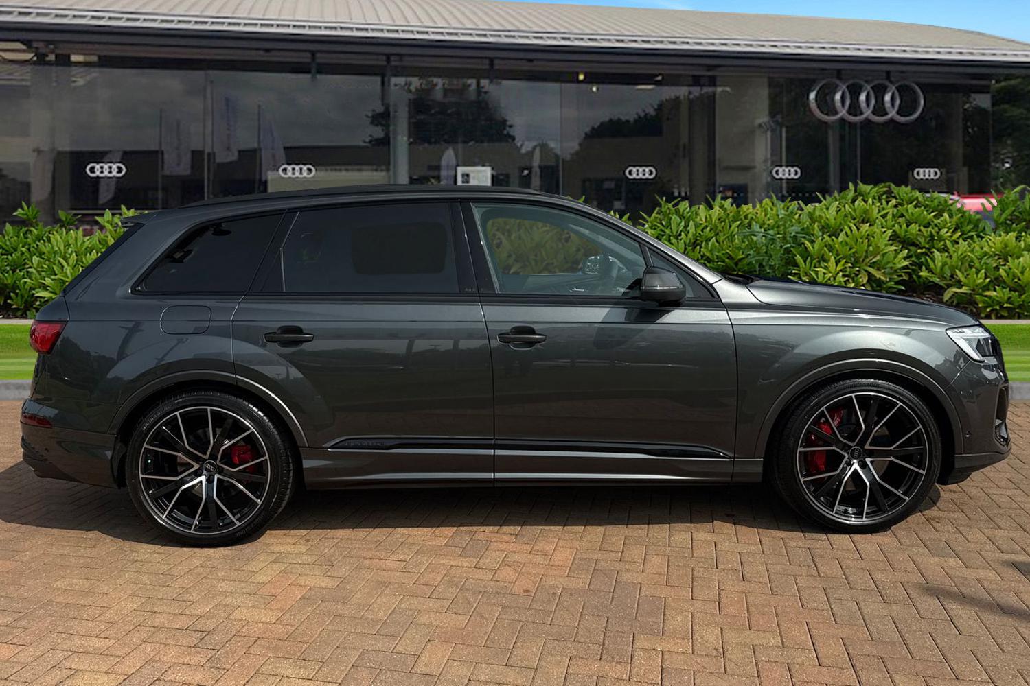 Used Audi SQ7 2025 for sale - 76535301: Photo 3