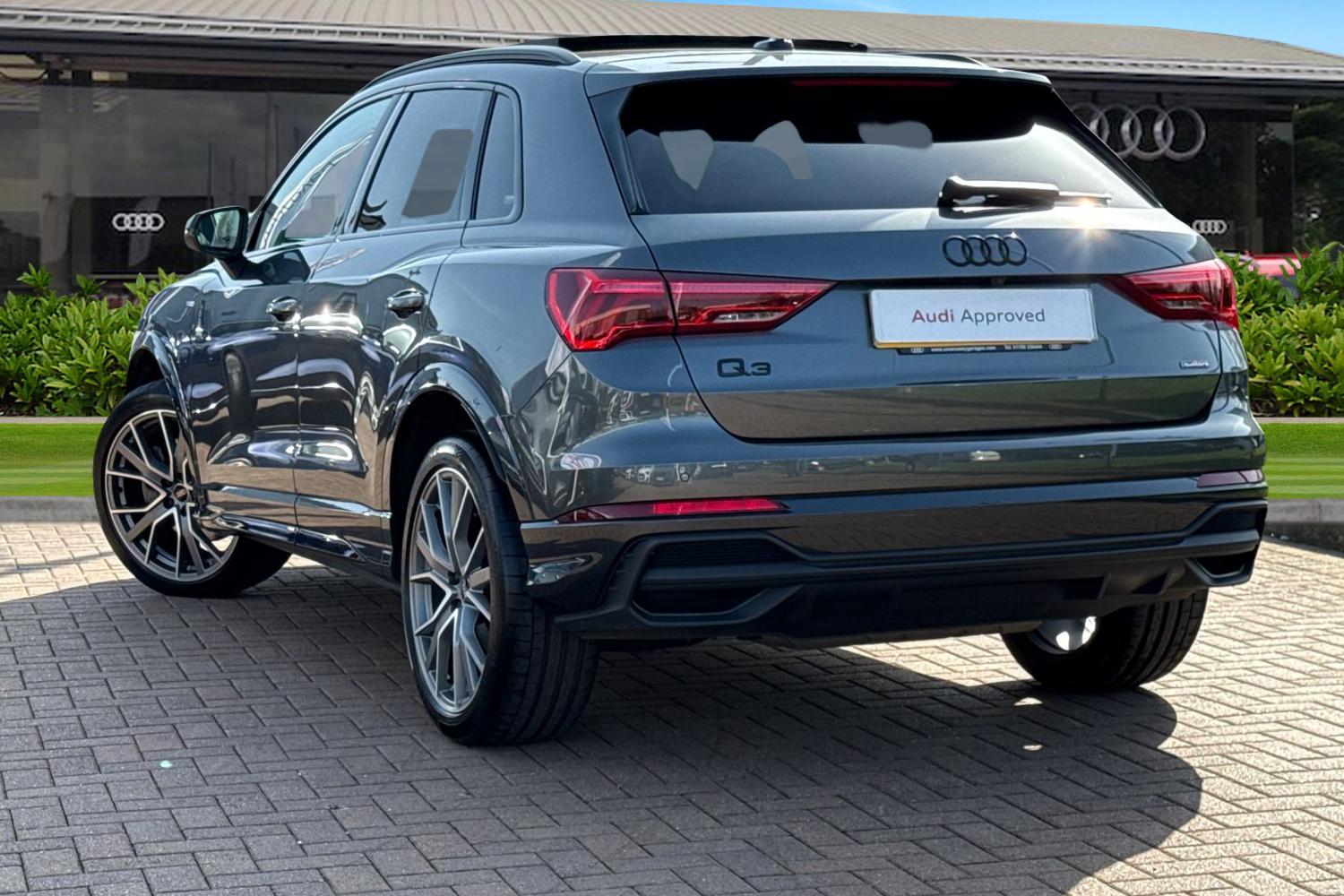 Used Audi Q3 2024 for sale - 78163404: Photo 2