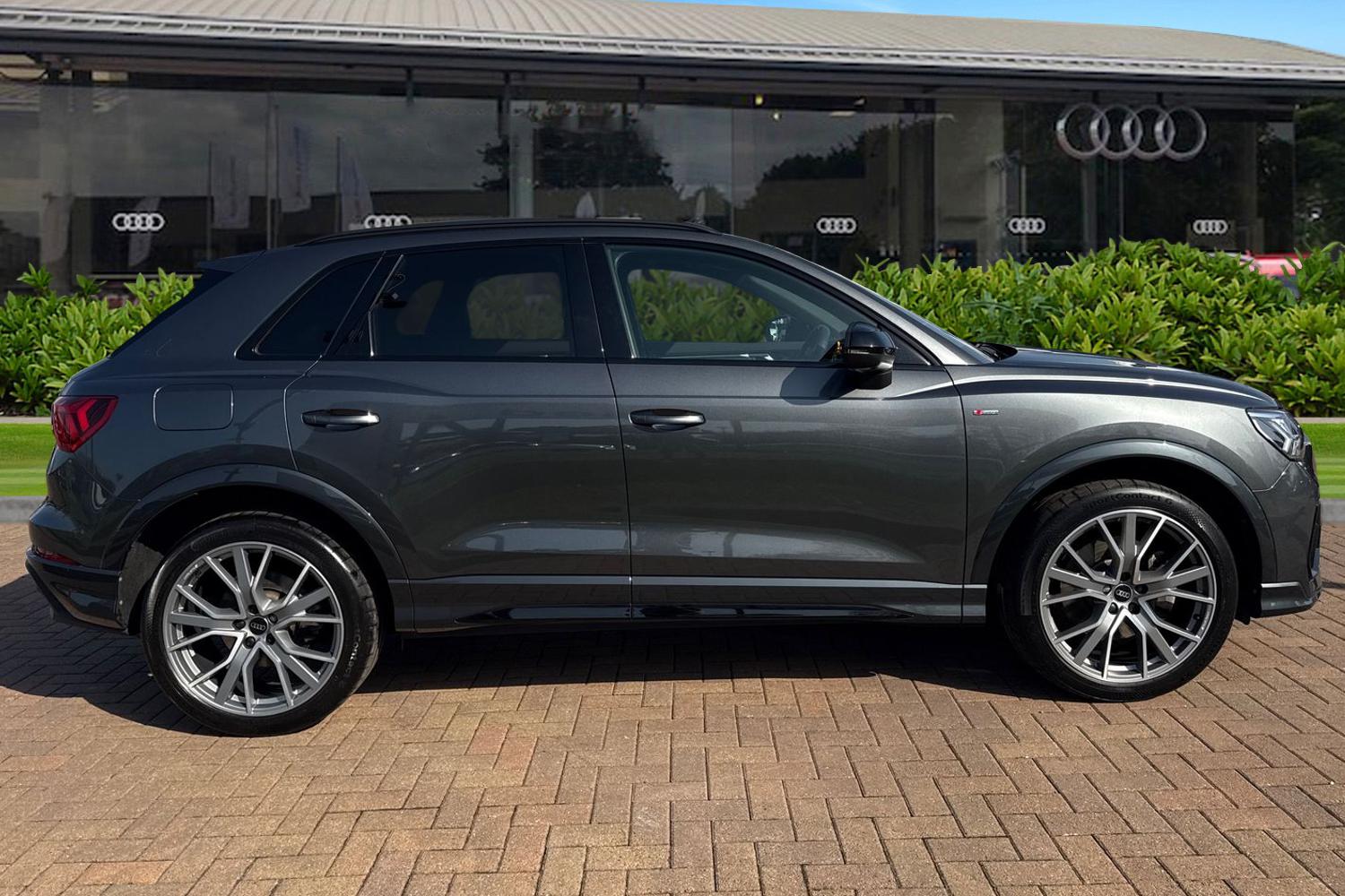 Used Audi Q3 2024 for sale - 78163404: Photo 3