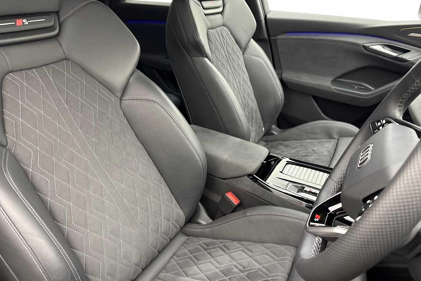 Used Audi Q6 e-tron 2025 for sale - 77287209: Photo 11