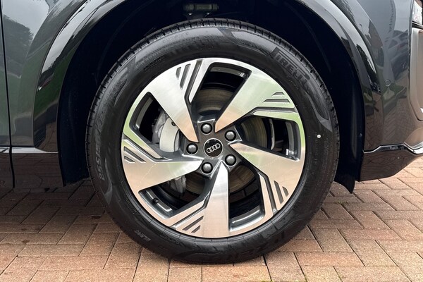 Used Audi Q6 e-tron 2025 for sale - 76232574: Photo 10