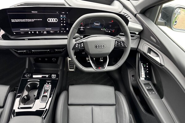 Used Audi Q6 e-tron 2025 for sale - 76232574: Photo 18