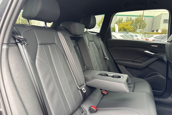 Used Audi Q6 e-tron 2025 for sale - 76232574: Photo 43
