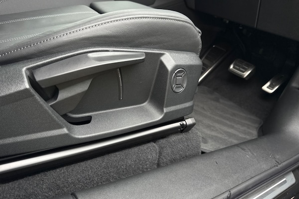Used Audi Q6 e-tron 2025 for sale - 76232574: Photo 47