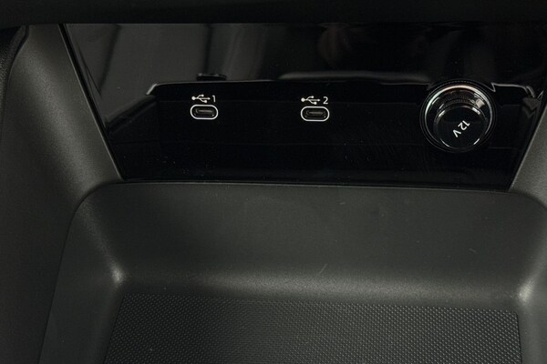 Used Audi Q6 e-tron 2025 for sale - 76232574: Photo 58
