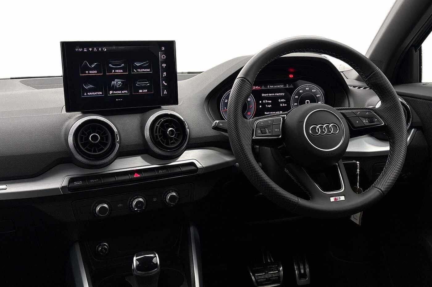 Used Audi Q2 2025 for sale - 77557468: Photo 2