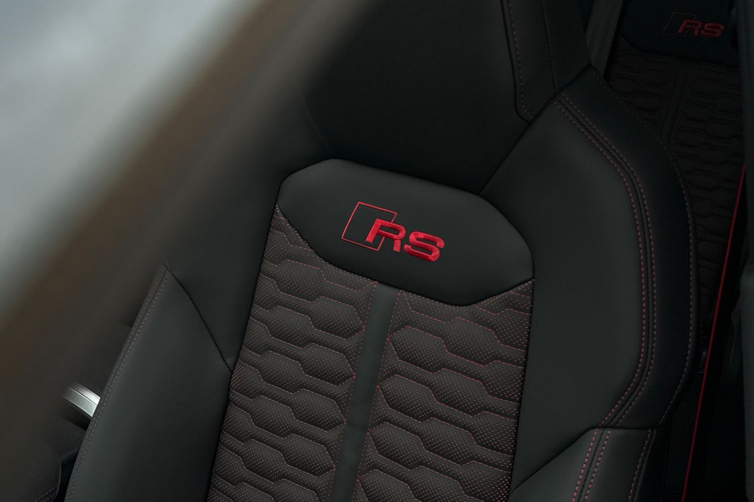 Used Audi RS Q8 2026 for sale - 76697685: Photo 29