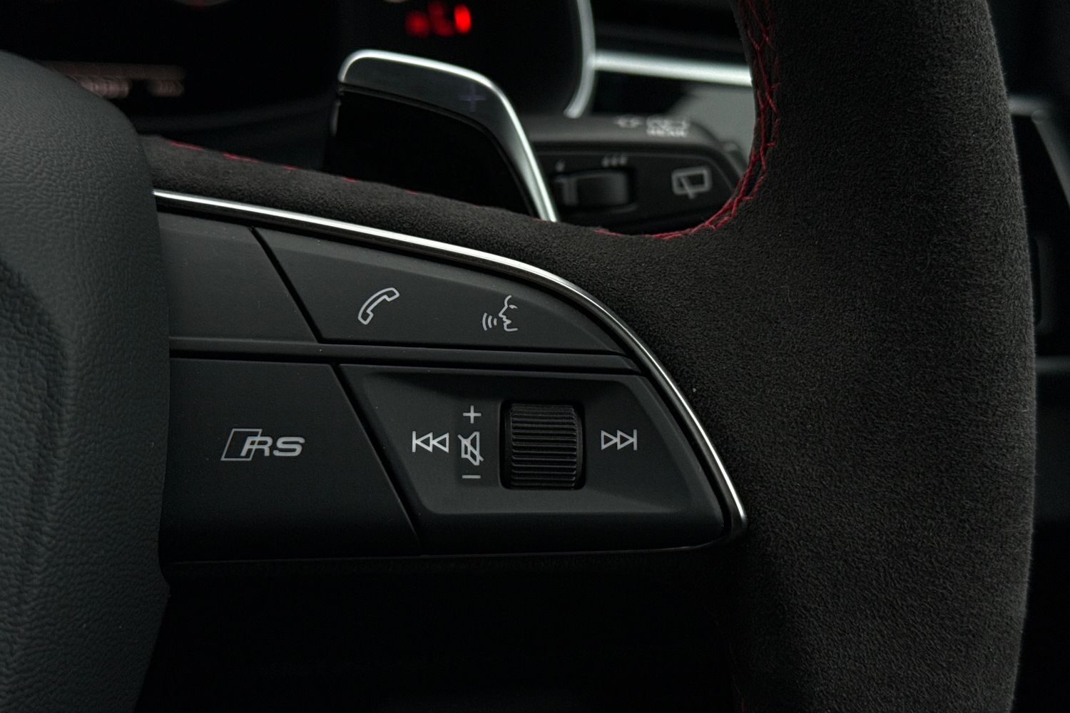 Used Audi RS Q8 2026 for sale - 76697685: Photo 36