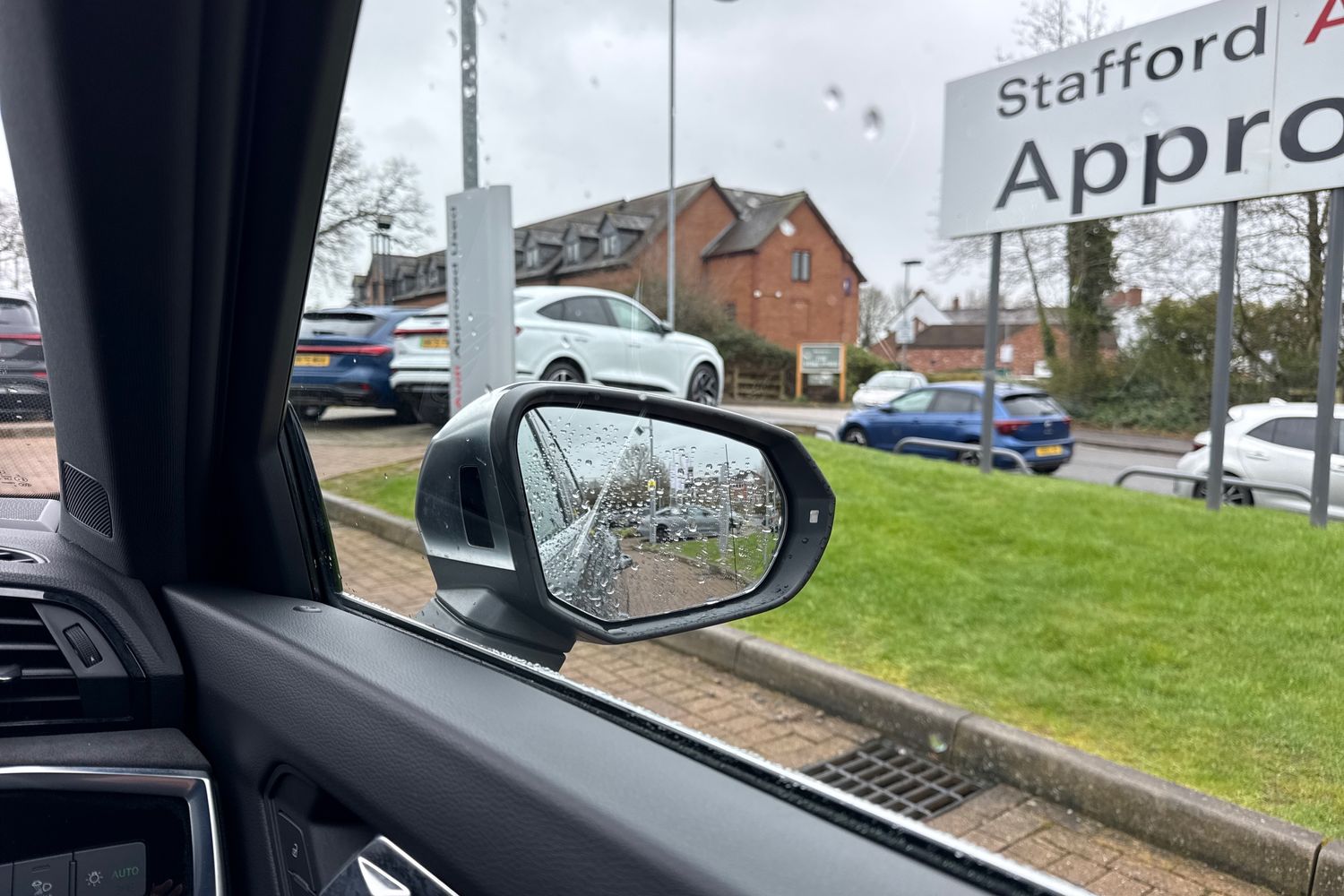 Used Audi RS Q3 2021 for sale - 78052786: Photo 21