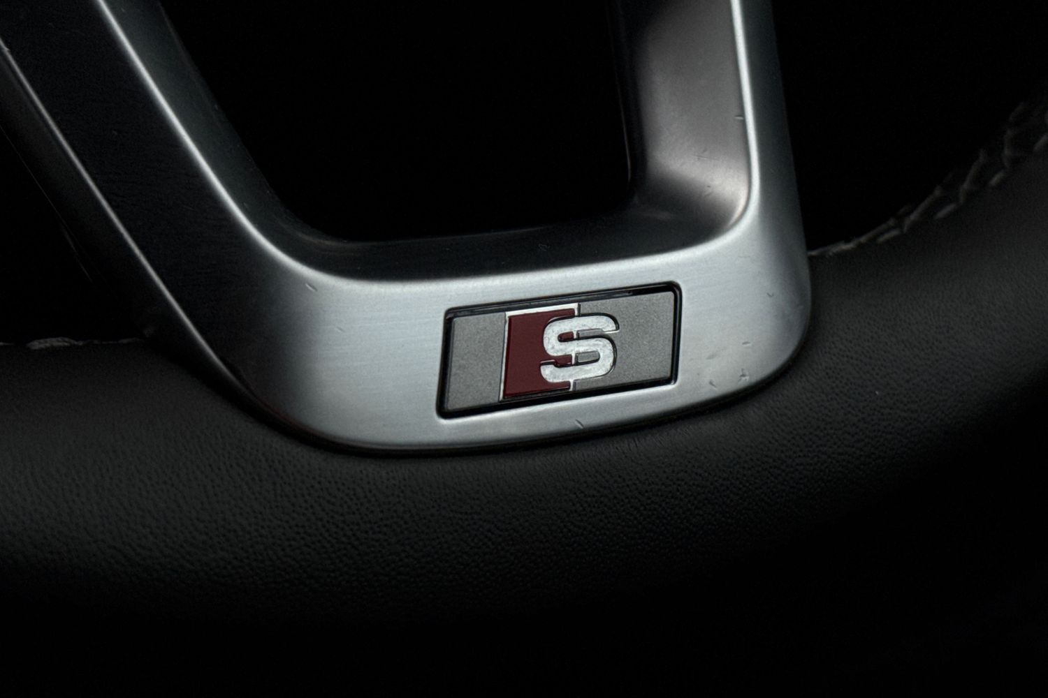 Used Audi Q8 2022 for sale - 76194071: Photo 48