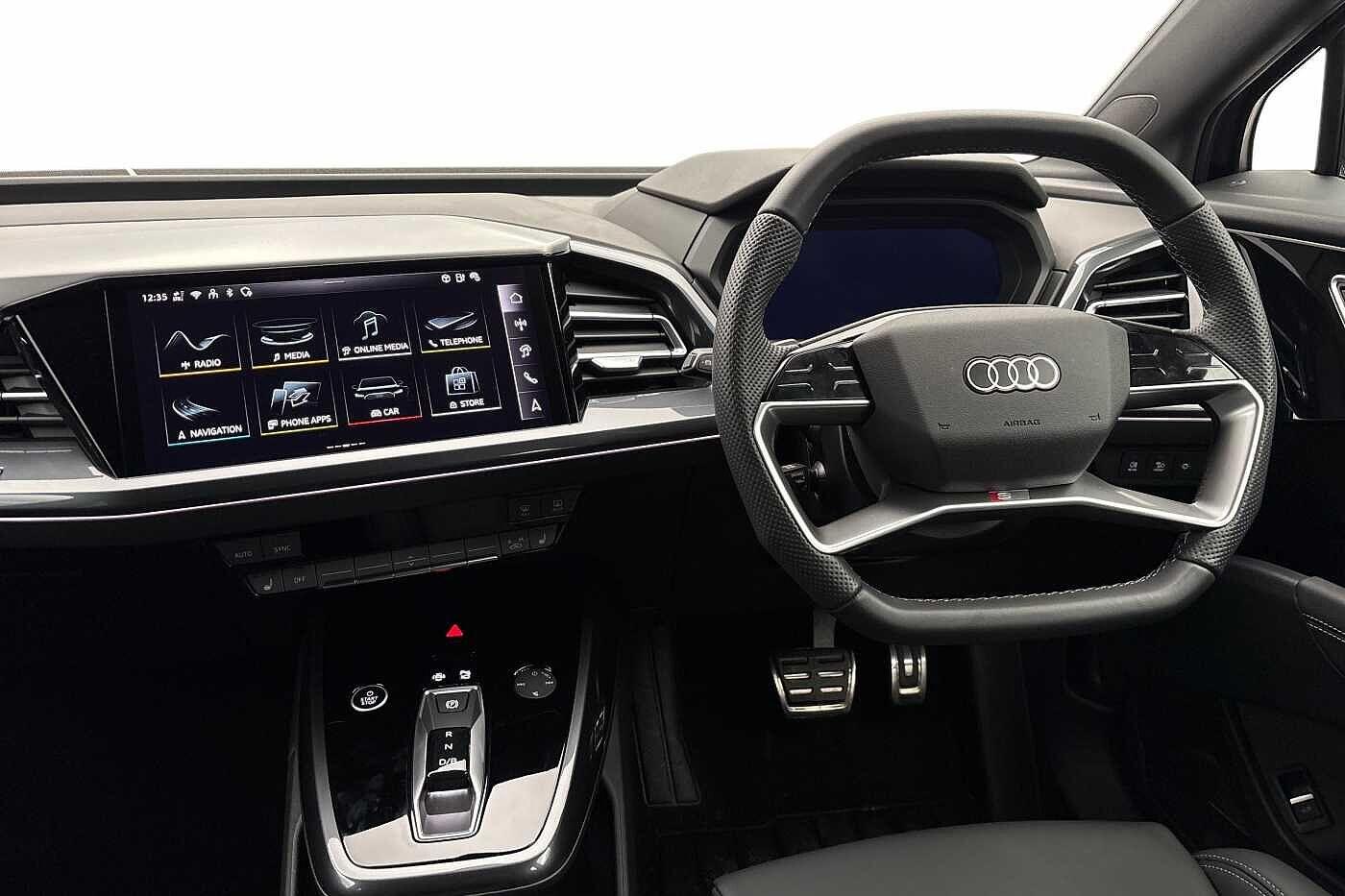 Used Audi Q4 e-tron 2025 for sale - 77820310: Photo 2