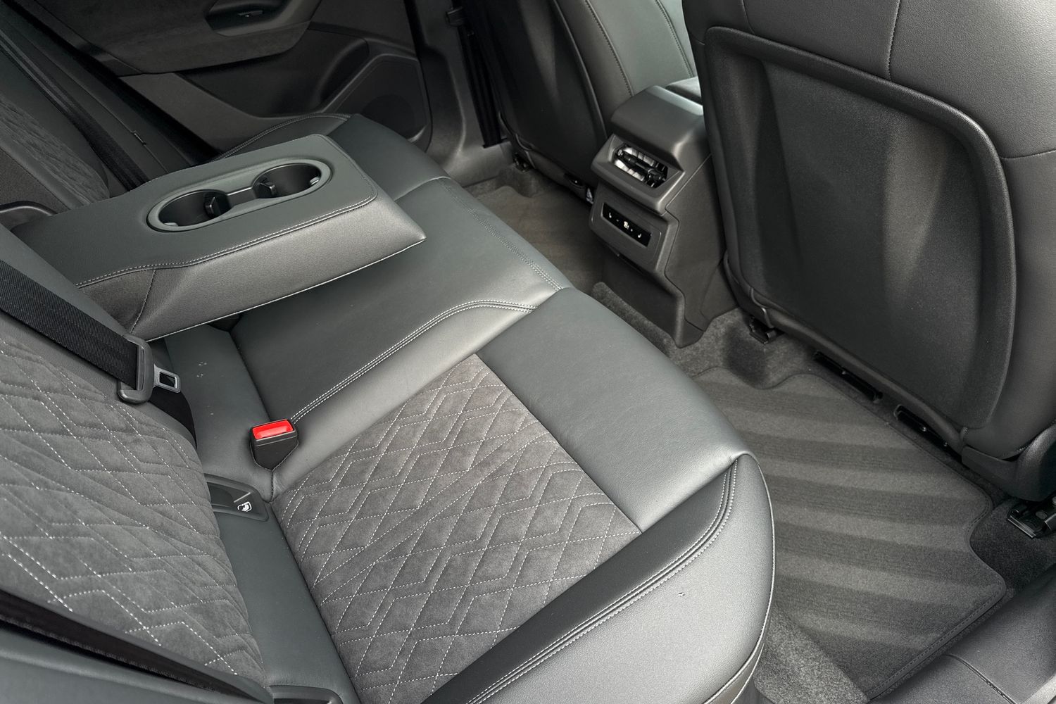 Used Audi Q6 e-tron 2026 for sale - 77593619: Photo 41