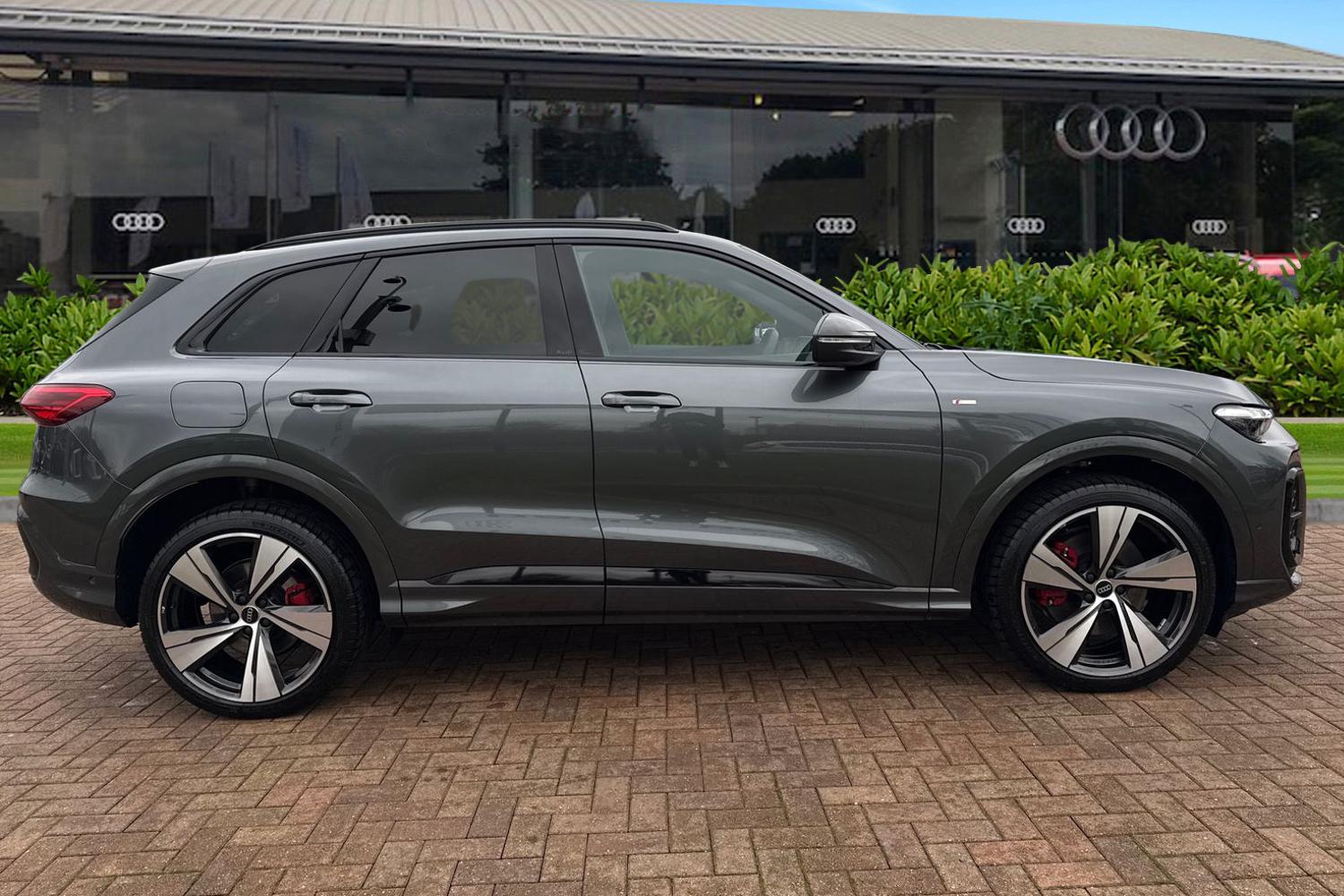 Used Audi Q5 2025 for sale - 77615878: Photo 3