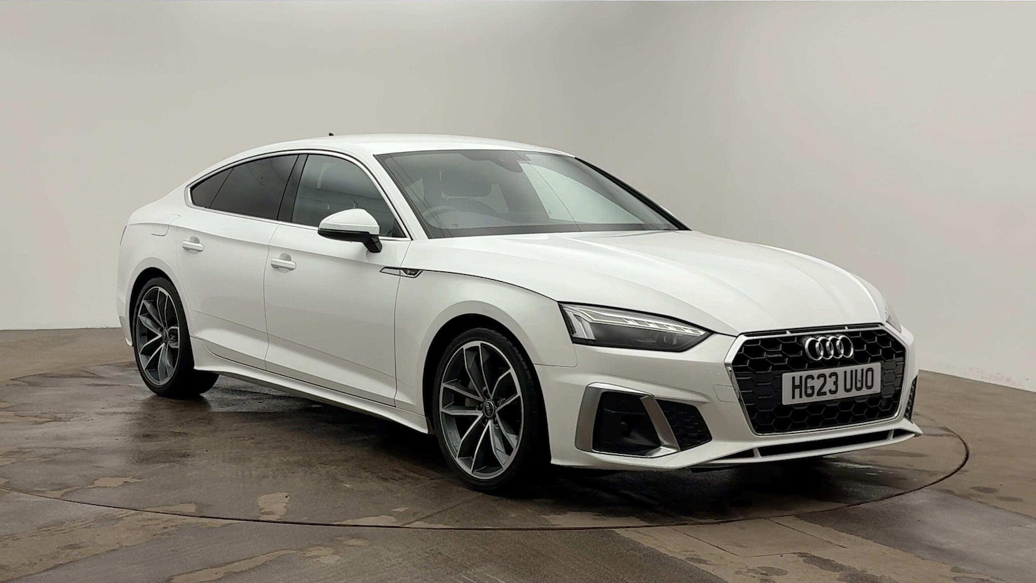 Used Audi A5 2023 for sale - 76520102: Photo 1