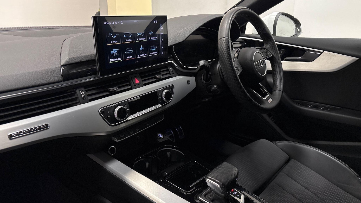 Used Audi A5 2023 for sale - 76520102: Photo 2