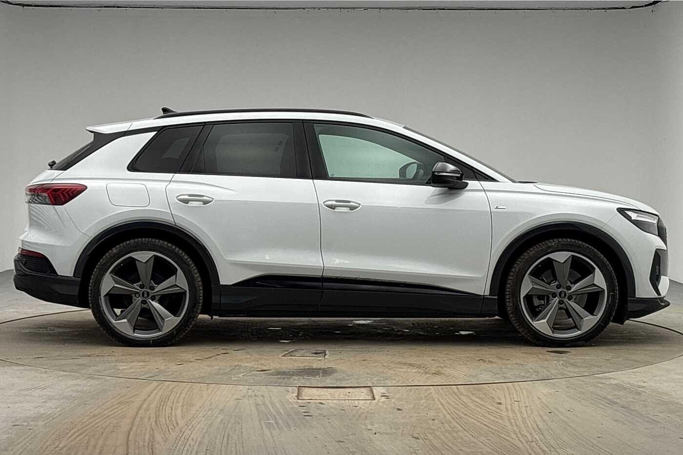 Used Audi Q4 e-tron 2025 for sale - 78029410: Photo 4