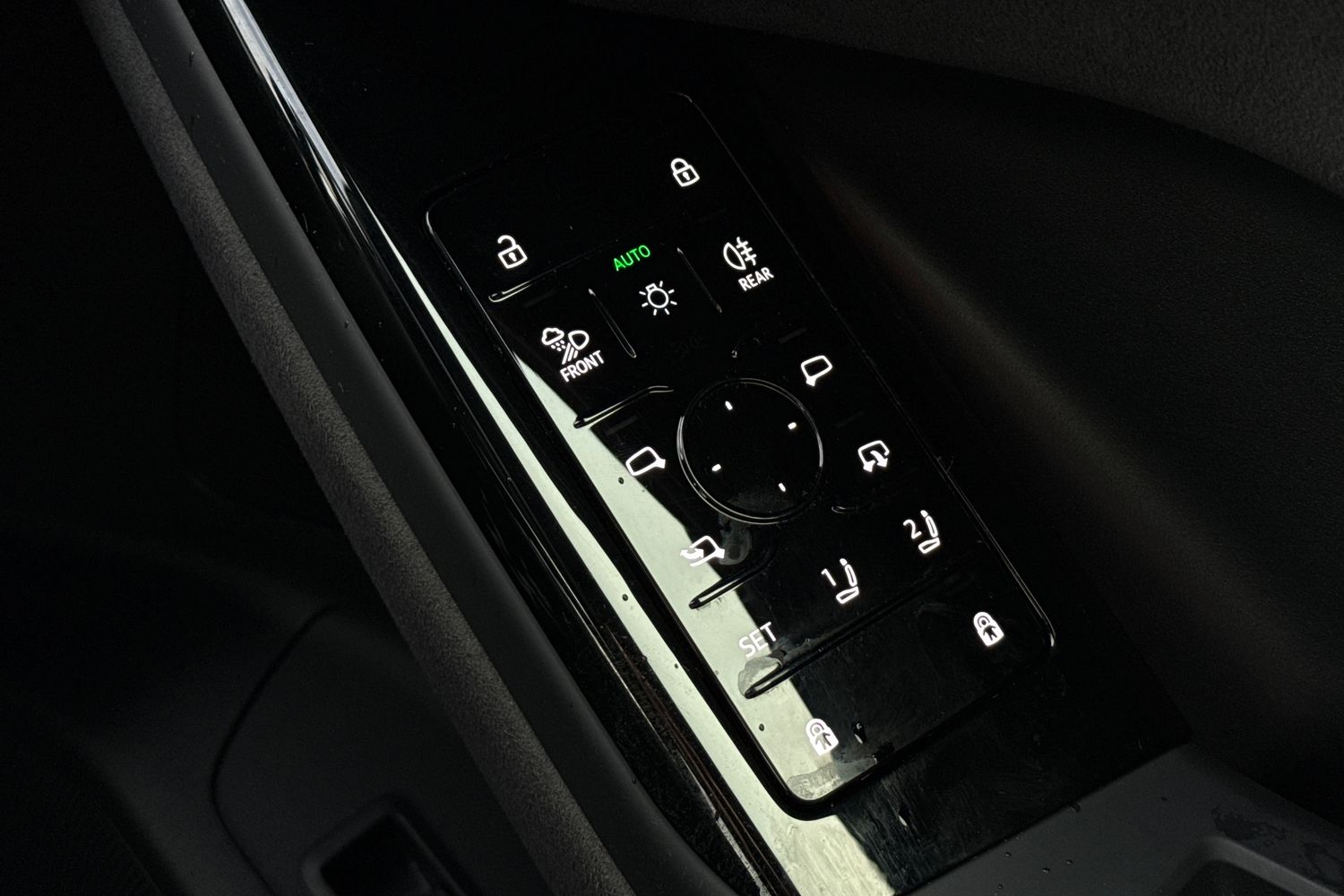 Used Audi Q6 e-tron 2024 for sale - 77520277: Photo 38