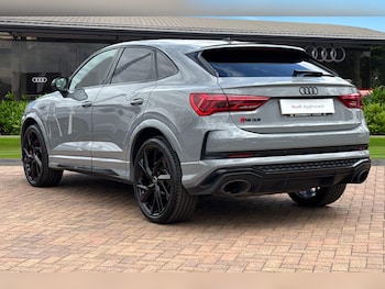 Used Audi RS Q3 2023 for sale - 79198084: Photo