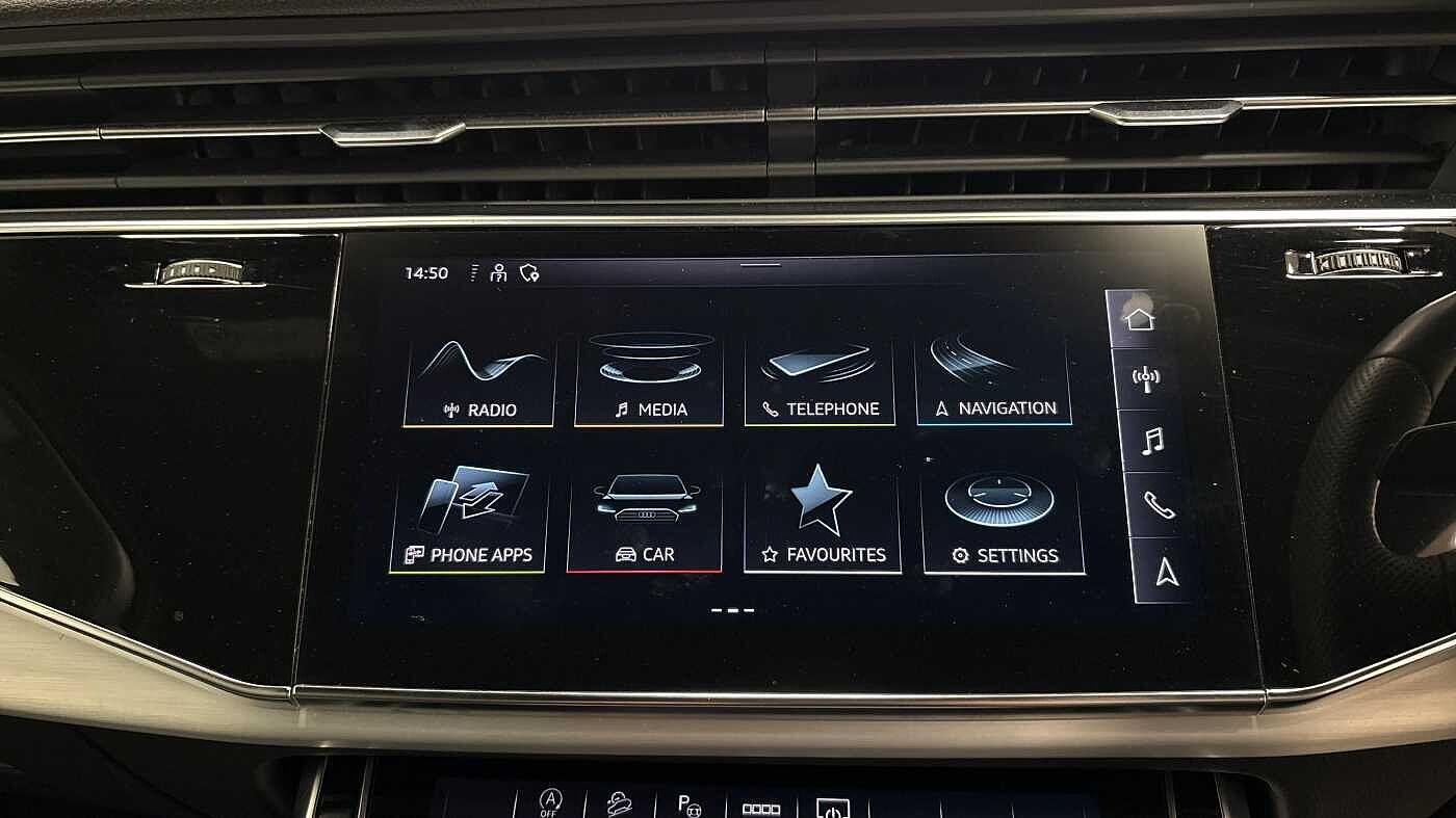 Used Audi Q7 2023 for sale - 77138840: Photo 9