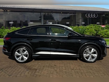 Used Audi Q4 e-tron 2025 for sale - 77758392: Photo