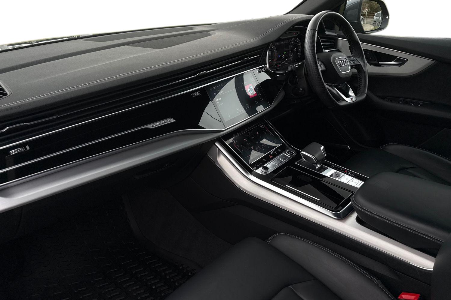 Used Audi Q8 2023 for sale - 78177651: Photo 14