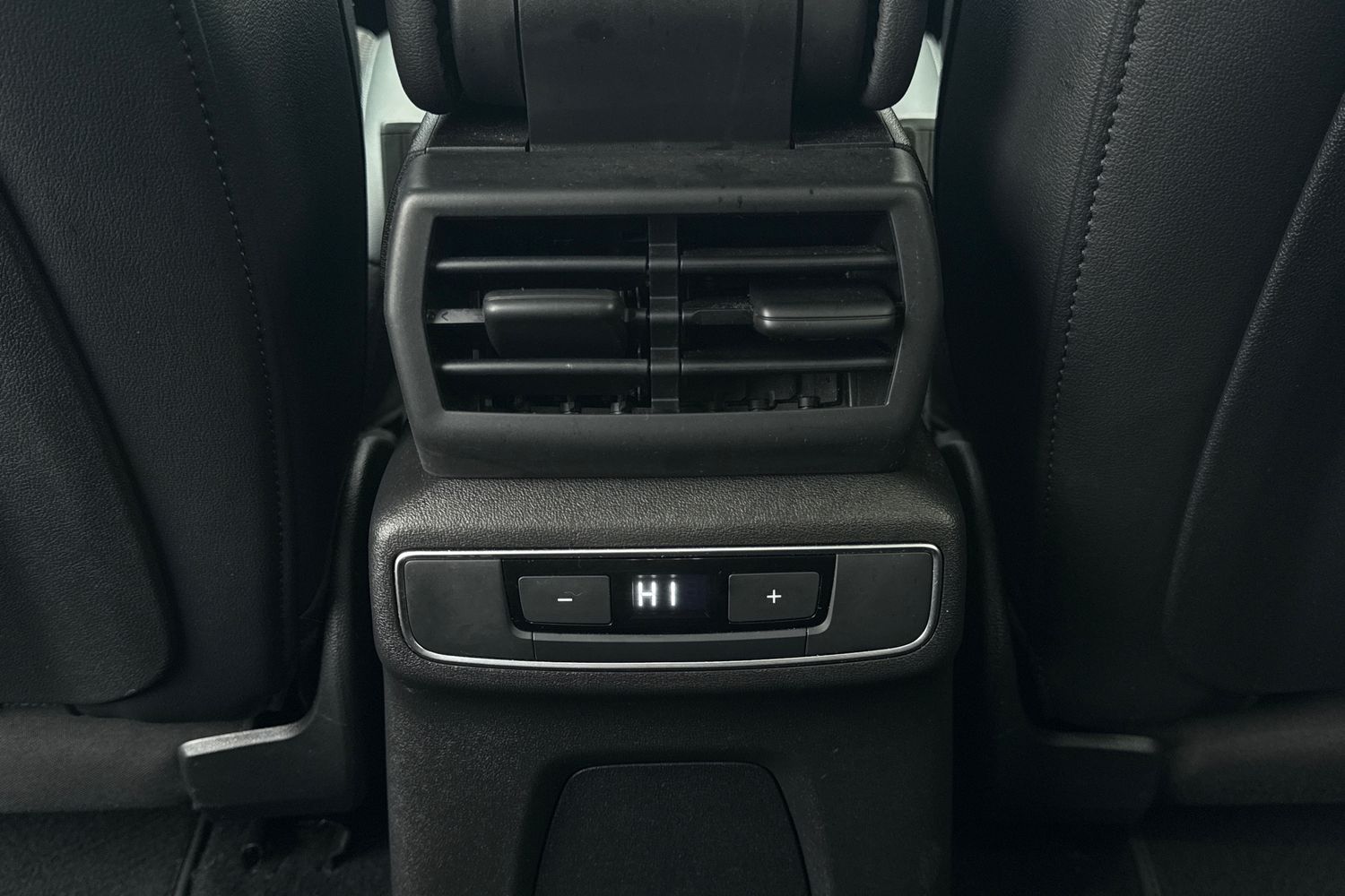 Used Audi Q4 e-tron 2022 for sale - 76836285: Photo 36