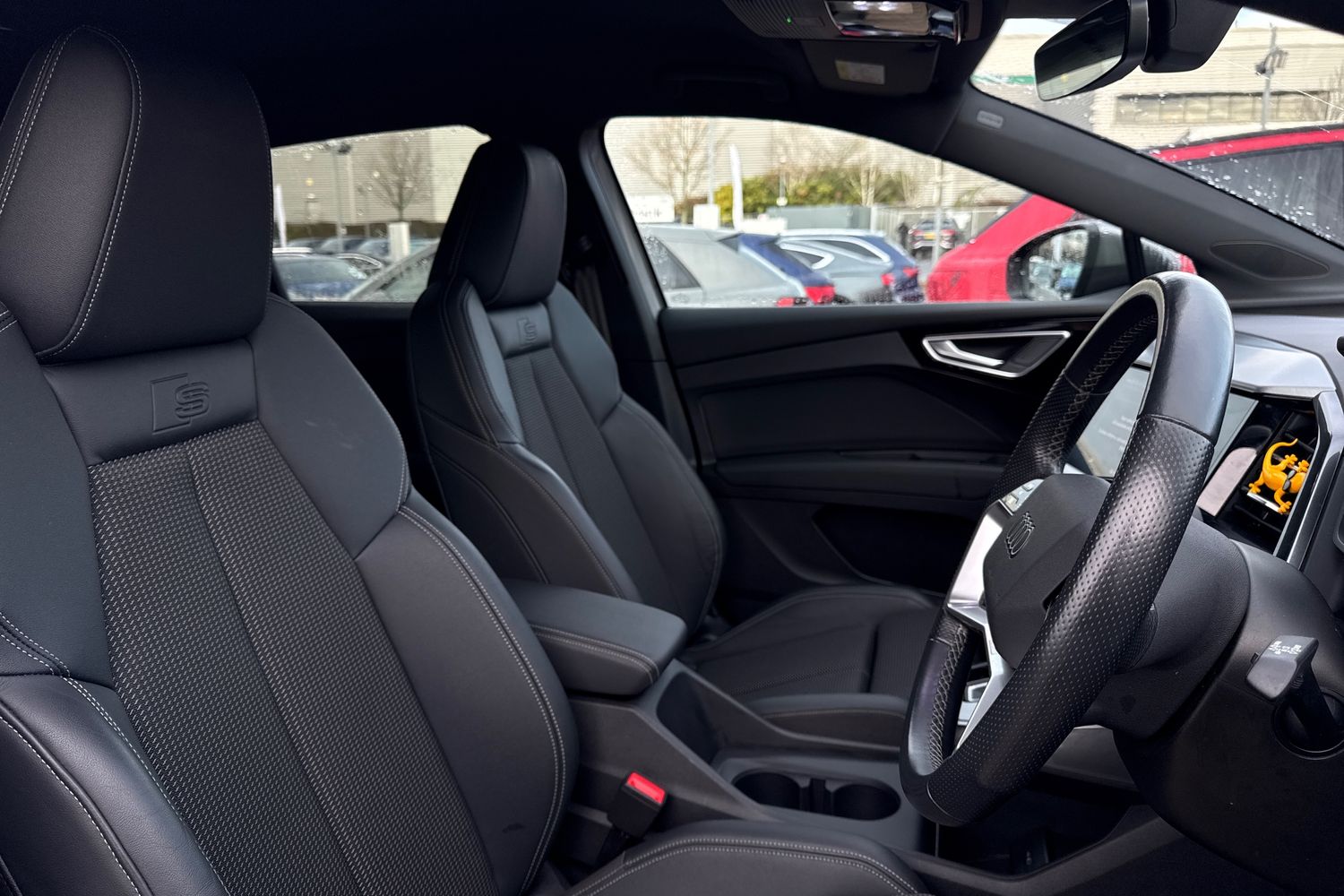 Used Audi Q4 e-tron 2022 for sale - 76836285: Photo 45