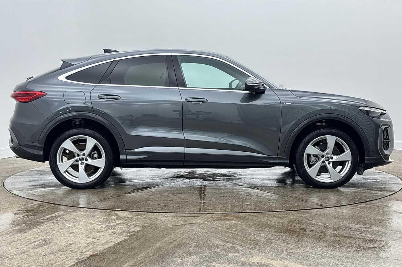 Used Audi Q5 2025 for sale - 77820155: Photo 4