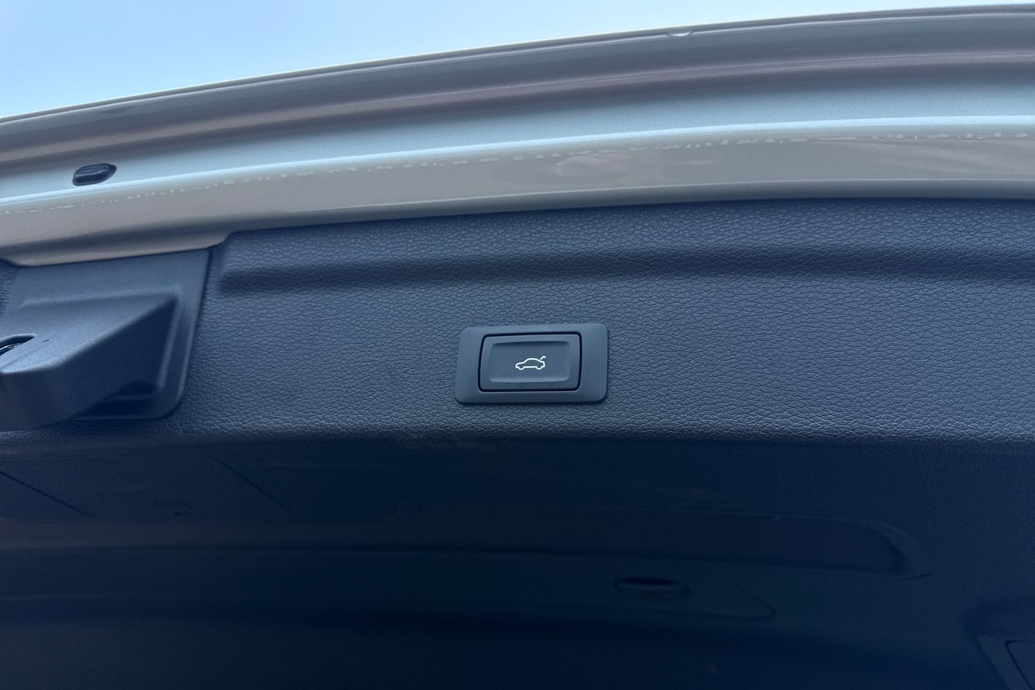 Used Audi Q3 2024 for sale - 77161359: Photo 40