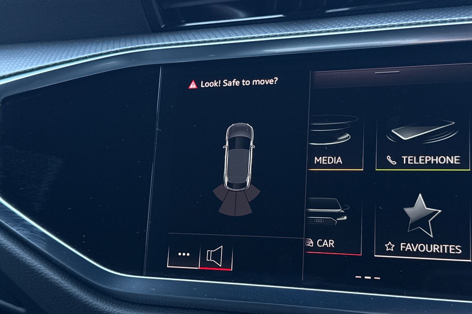 Used Audi Q3 2024 for sale - 77161359: Photo 58