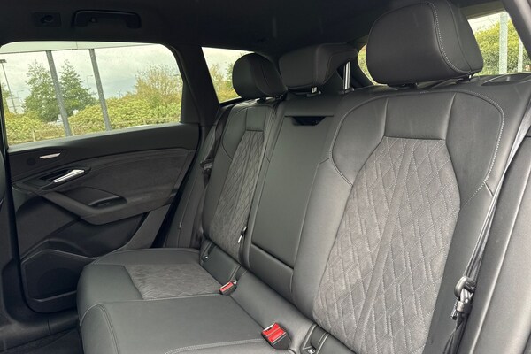 Used Audi Q6 e-tron 2025 for sale - 76316607: Photo 19