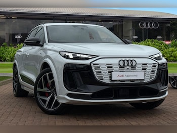 Audi - Q6 e-tron