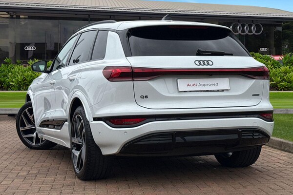Used Audi Q6 e-tron 2025 for sale - 76316607: Photo 2