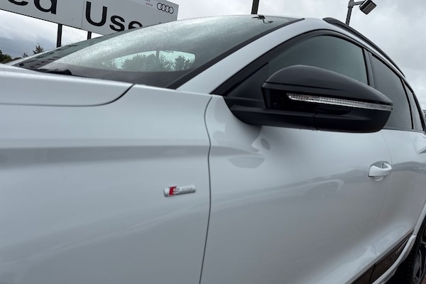 Used Audi Q6 e-tron 2025 for sale - 76316607: Photo 30