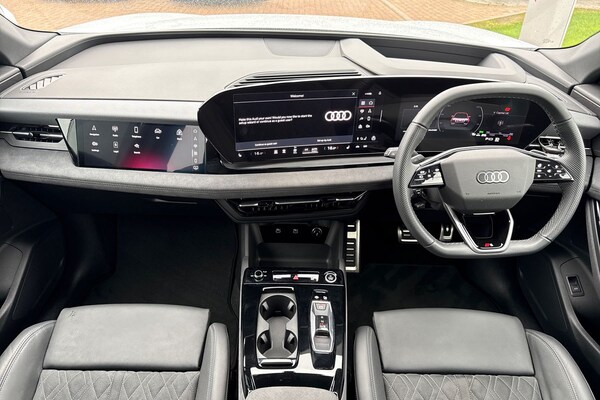 Used Audi Q6 e-tron 2025 for sale - 76316607: Photo 31