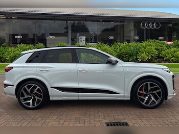 Used Audi Q6 e-tron 2025 for sale - 76316607: Photo 3