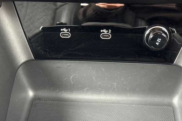 Used Audi Q6 e-tron 2025 for sale - 76316607: Photo 61
