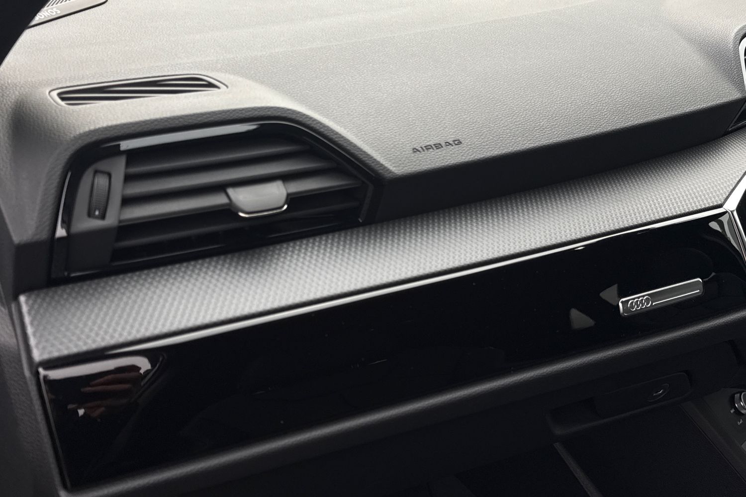 Used Audi Q3 2025 for sale - 77407576: Photo 33