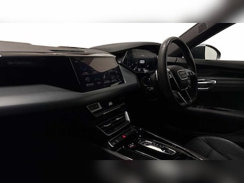 Used Audi e-tron GT 2023 for sale - 78422081: Photo