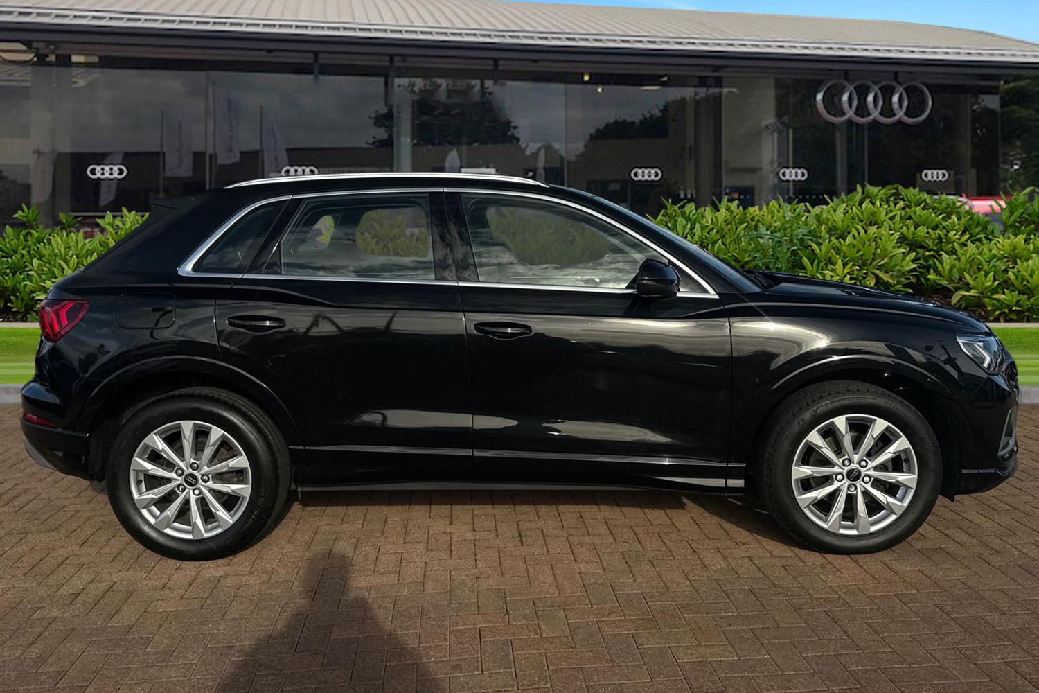 Used Audi Q3 2022 for sale - 76401637: Photo 3